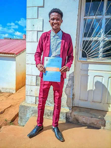 You are currently viewing Trois jeunes Malgaches